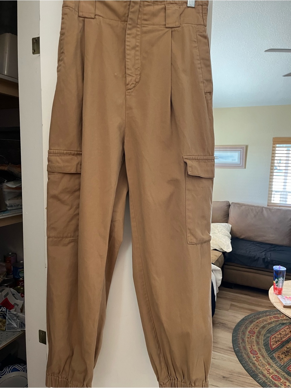 stradivarius Cargo pants size M